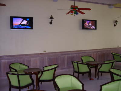 Piano Bar